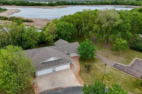 621 Norwood Ln, Big Lake, MN 55309