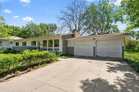 6300 Brooklyn Dr, Brooklyn Center, MN 55430