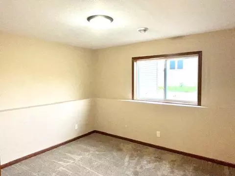 905 24th Ave NW, Austin, MN 55912 photo 21