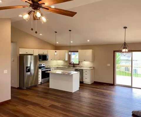 905 24th Ave NW, Austin, MN 55912 photo 6