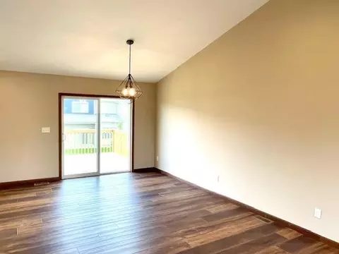 905 24th Ave NW, Austin, MN 55912 photo 9