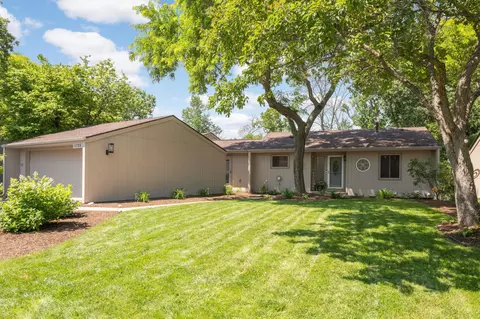 1725 Weston Ln N, Plymouth, MN 55447
