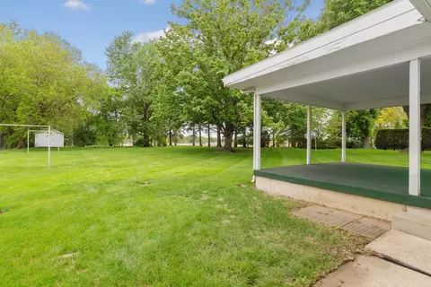 706 9th Ave SW, Faribault, MN 55021 photo 5