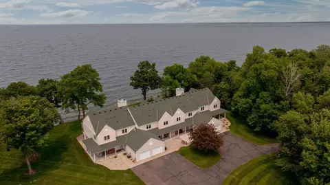 8012 Par Five Dr, Onamia, MN 56359