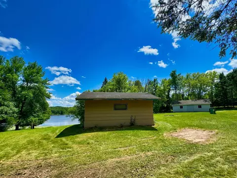 20931 Bayview Dr, Trade Lake, WI 54840