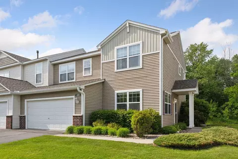 620 Ravencroft Rd, Waconia, MN 55387