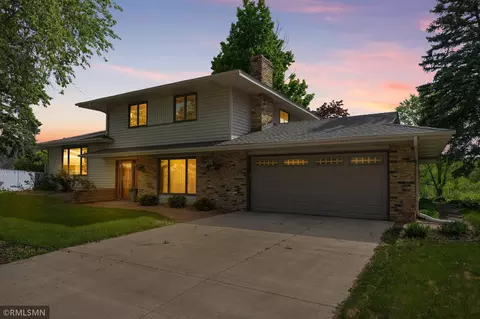 8821 82nd Street Ct S, Cottage Grove, MN 55016