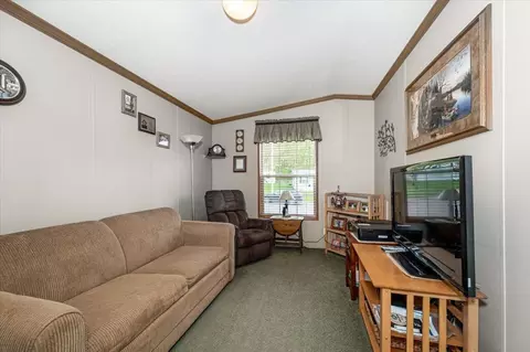 Living - 29 Burger Dr, Duluth, MN 55808 photo 2 of 2