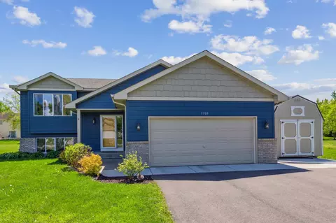 9709 42nd St NE, Saint Michael, MN 55376
