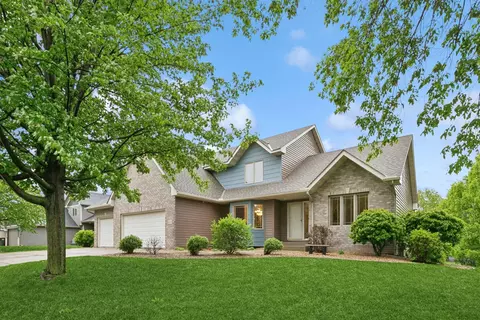 9259 Icosa St, Lakeville, MN 55044