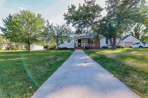 546 2nd St SE, Perham, MN 56573 photo 3