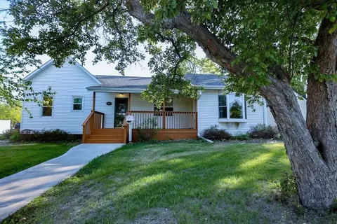 546 2nd St SE, Perham, MN 56573 photo 5