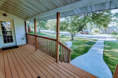 546 2nd St SE, Perham, MN 56573 photo 4