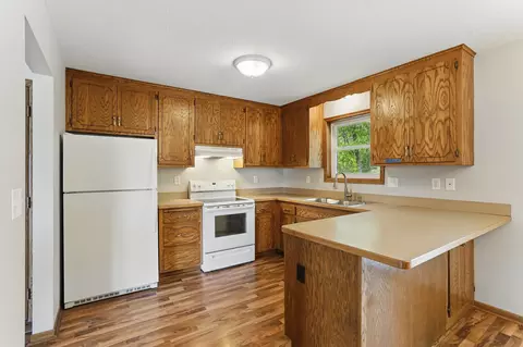 Kitchen - 109 Robert Rd, Jordan, MN 55352 photo 1 of 2