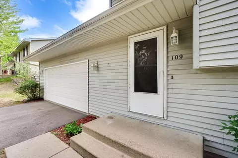 Exterior - 109 Robert Rd, Jordan, MN 55352 photo 3 of 7