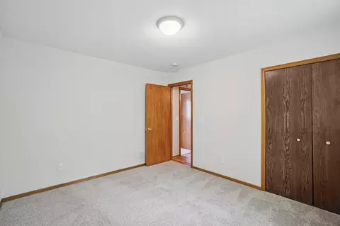 Bedroom - 109 Robert Rd, Jordan, MN 55352 photo 4 of 8