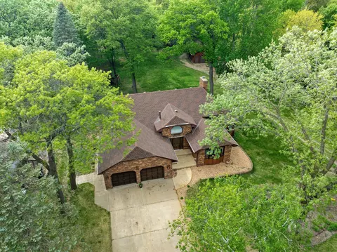 8075 Aenon Pl, Lino Lakes, MN 55014