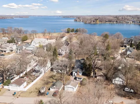 View/Area - 168 1st St, Excelsior, MN 55331 photo 2 of 2