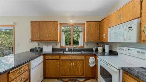 2705 Serenity Dr, Saint Cloud, MN 56301 photo 11