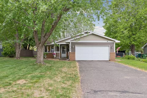 10194 Jewell St NE, Circle Pines, MN 55014