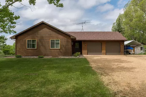 24058 610th Ave, Madison Lake, MN 56063