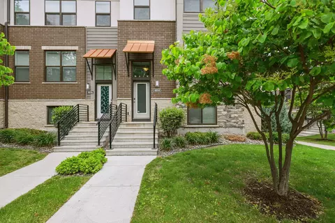 4014 River Valley Way, Eagan, MN 55122 photo 2