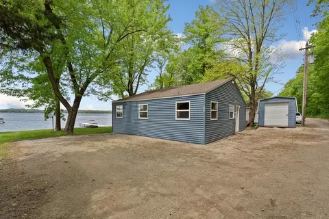 5989 177th St W #21, Faribault, MN 55021
