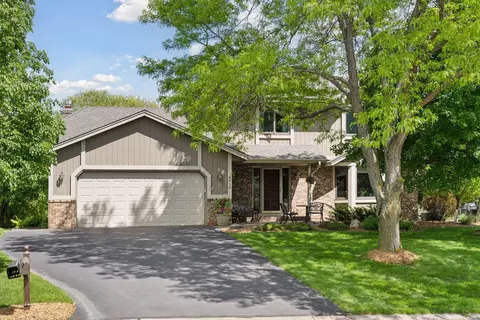 4650 Cottonwood Ln N, Plymouth, MN 55442