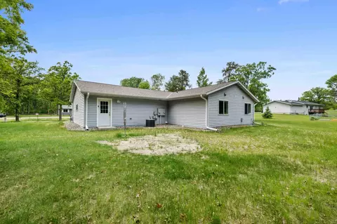 Exterior - 12658 Chestnut Dr, Baxter, MN 56425 photo 5 of 6