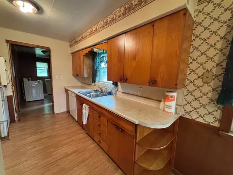 Kitchen - 604 Vaughan St E, Goodridge, MN 56725 photo 3 of 3
