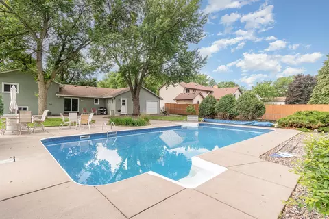 9962 107th Pl N, Maple Grove, MN 55369
