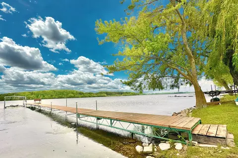 6000 Fairbanks Path #4, Faribault, MN 55021