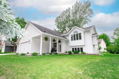 2109 Haughton Ave, North Mankato, MN 56003
