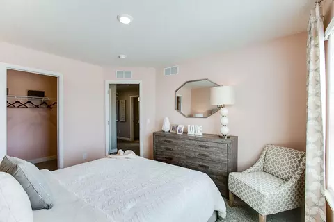 Bedroom - 890 Laurel Ct, Chaska, MN 55318 photo 11 of 11