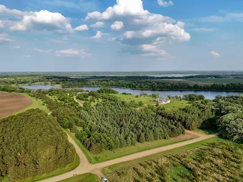 293 Nn 435th Ave, Ottertail, MN 56571
