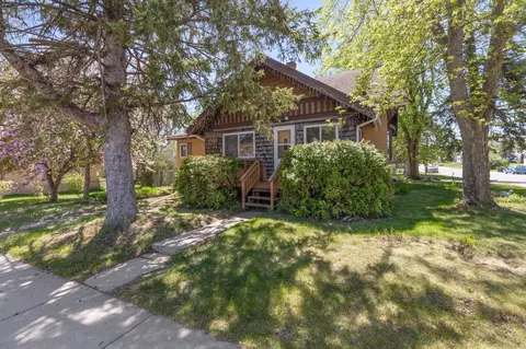 131 6th St W, Browerville, MN 56438