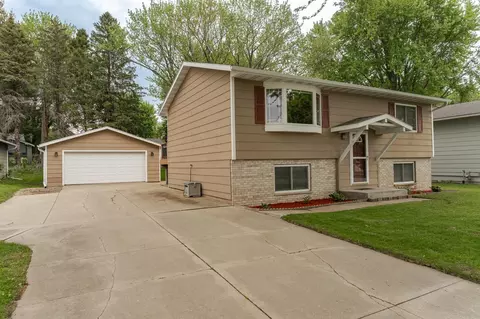 222 6th Ave NW, Byron, MN 55920