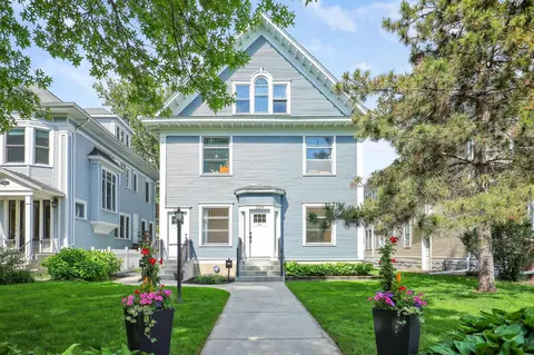 2204 Girard Ave S, Minneapolis, MN 55405