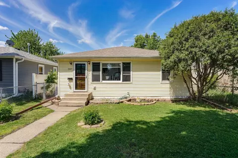 5107 James Ave N, Minneapolis, MN 55430