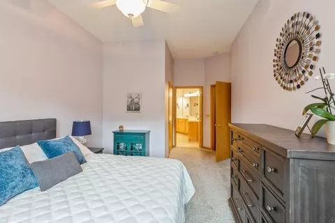 4137 Arbor Ln, Eagan, MN 55122 photo 9