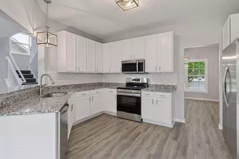 Kitchen - 1418 Bluff St, Dundas, MN 55019 photo 2 of 4