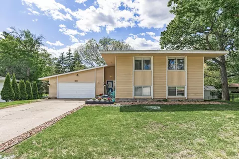 1801 Winnetka Ave N, Golden Valley, MN 55427