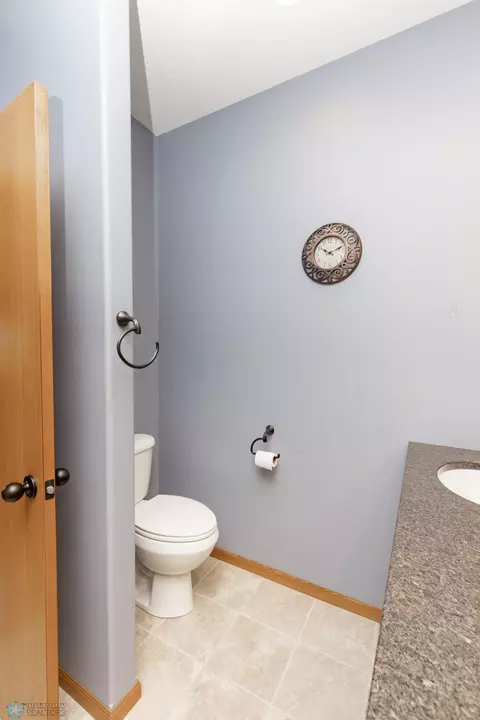 Bath - 3018 4th St NW, West Fargo, ND 58078 photo 4 of 11