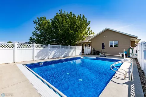Exterior - 3018 4th St NW, West Fargo, ND 58078 photo 9 of 23