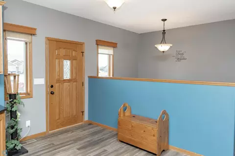 Entry Way - 3018 4th St NW, West Fargo, ND 58078 photo 1 of 2