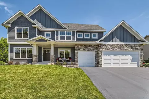17594 Hibiscus Ave, Lakeville, MN 55044