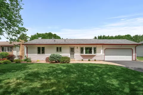 3373 116th Ave NW, Coon Rapids, MN 55433