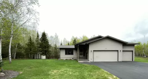 20 Quincy Dr, Silver Bay, MN 55614