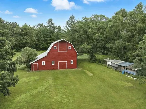Exterior - 32166 Azure Rd, Cushing, MN 56443 photo 3 of 15