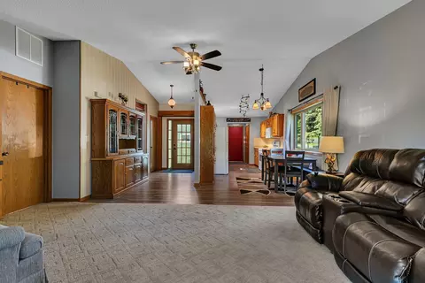 Entry Way - 210 10th Ave N #1, Cold Spring, MN 56320 photo 1 of 2